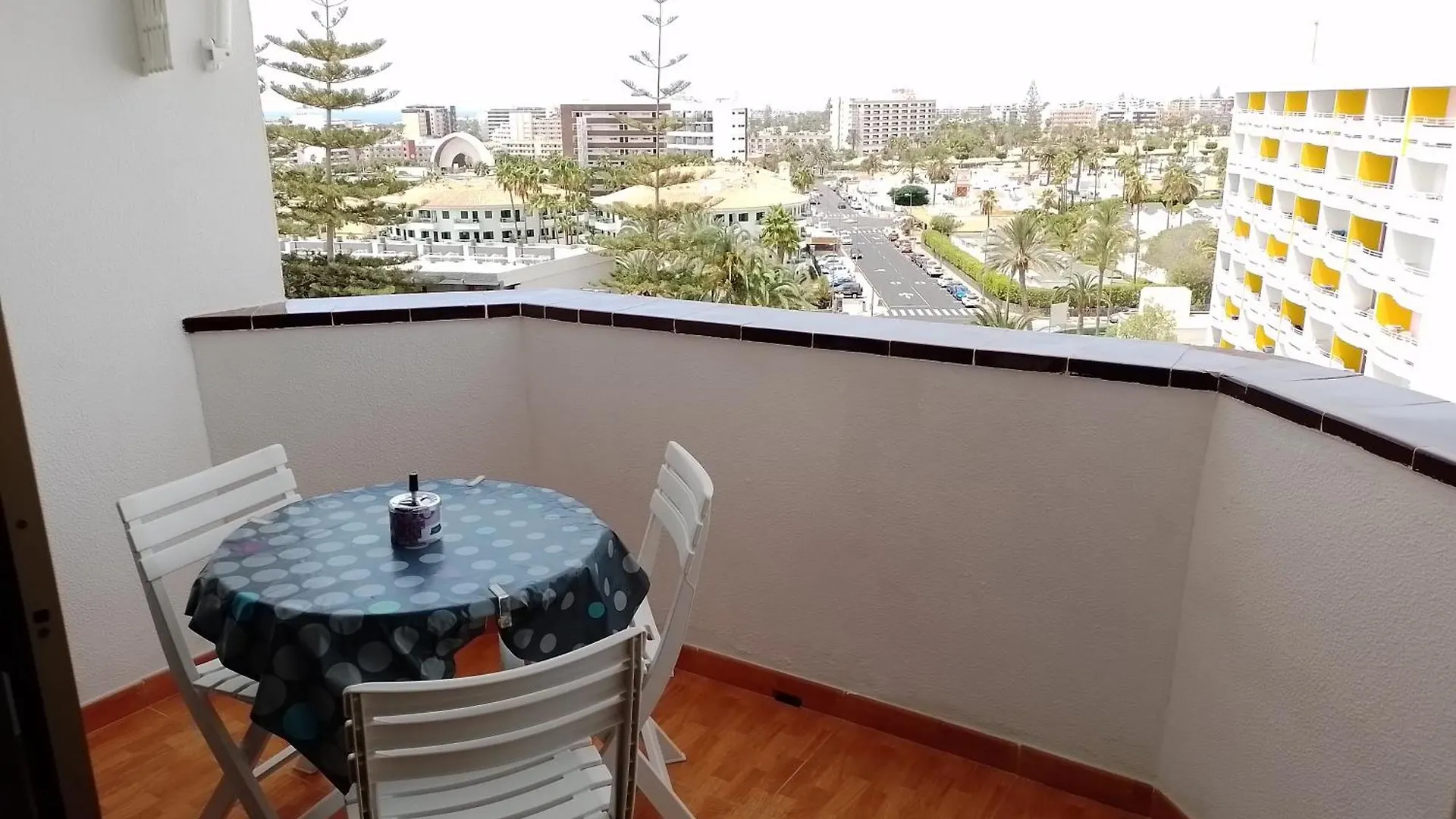Impeccable 1-Bed Apartment In Maspalomas Maspalomas